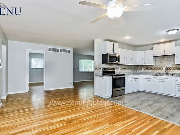 5th image of 1185 Dewayne Dr