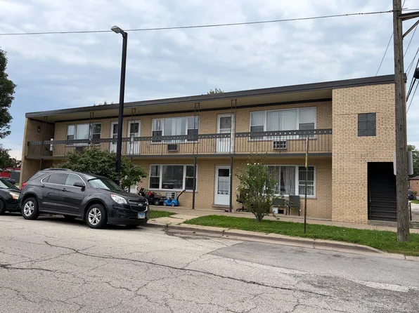 6200 S Harlem Ave APT 5, Summit Argo, IL 60501