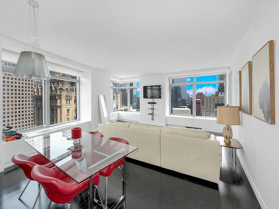 1st image of 123 Washington St APT 24B