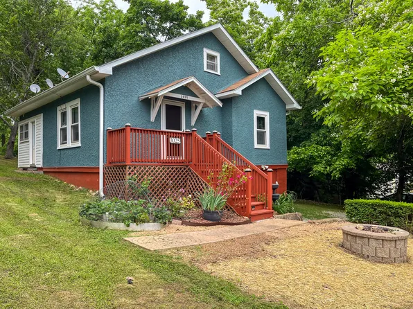1025 Woodland Avenue, West Plains, MO 65775