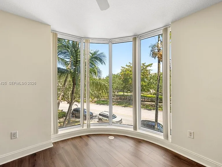 510 NW 84th Ave #223 — Photo 6