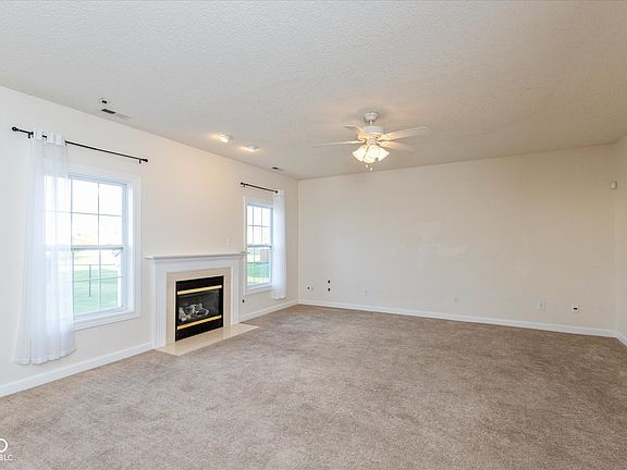 4th image of 5891 Mimosa Dr