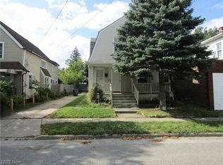 1558 Winchester Ave, Lakewood, OH