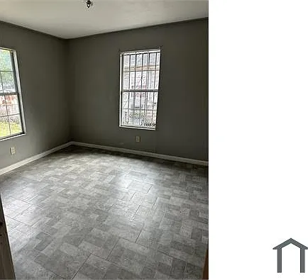 3046 Elgin St — Photo 3