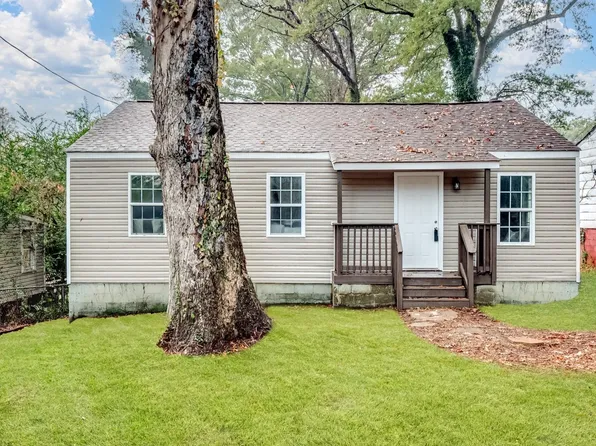 1904 5th St, Statesville, NC 28677