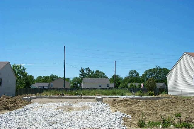 1st image of 4048 N Waterfield Dr