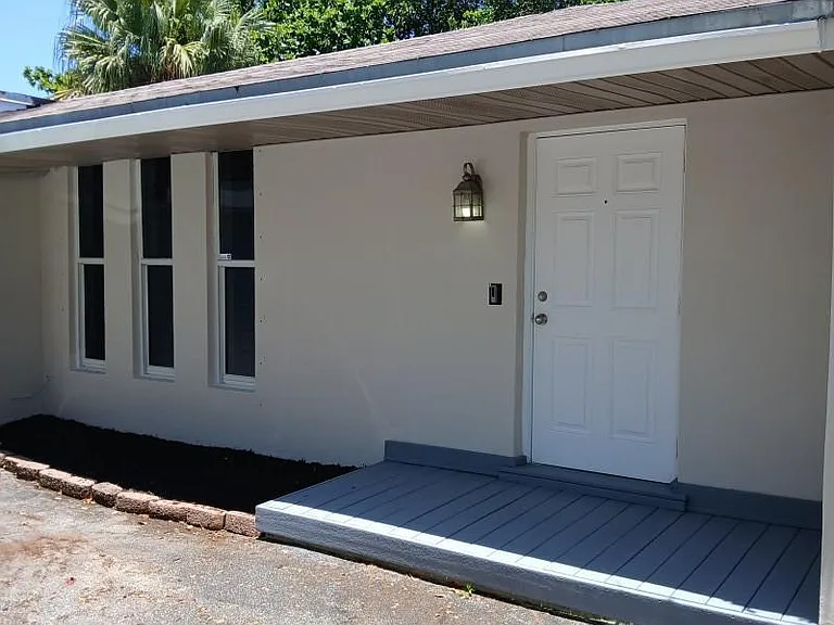 17131 SW 85th Ave — Photo 3