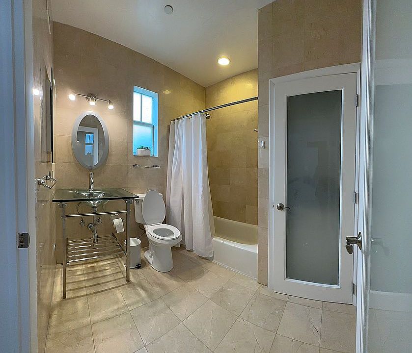 1st image of 929 Meridian Ave APT 6