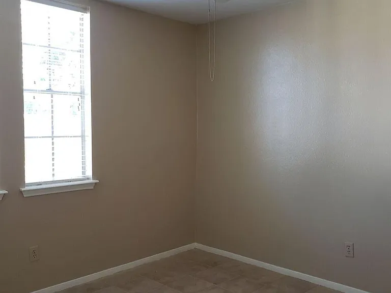 6649 Queensclub Dr — Photo 20
