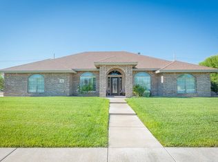 804 Le Ann Dr, Roswell, NM 88201