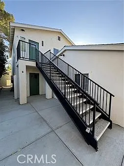 1336 Calle Tulipan #B — Photo 2