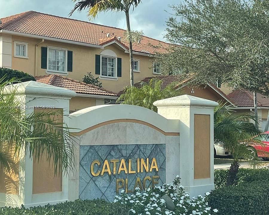 1st image of 6450 Catalina Ln #0