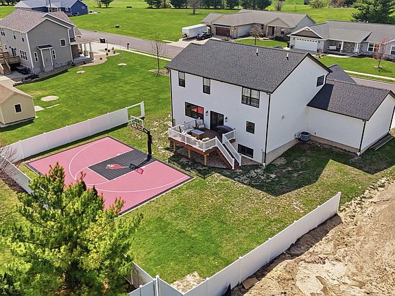 4th image of 1317 Cedar Lake Dr