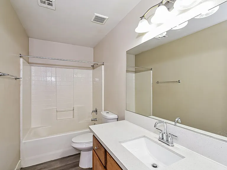 1820 Loida Ct — Photo 15