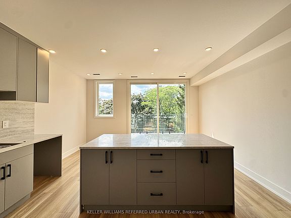 4th image of 269 Brunswick Ave #2