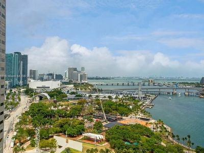 325 Biscayne Blvd #2518, Miami, FL, 33131