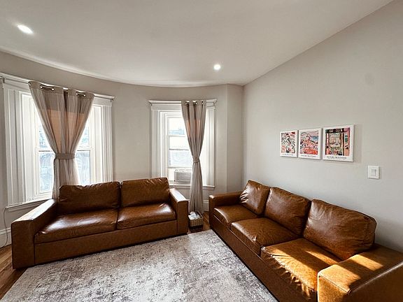 3rd image of 670 Massachusetts Ave APT 4