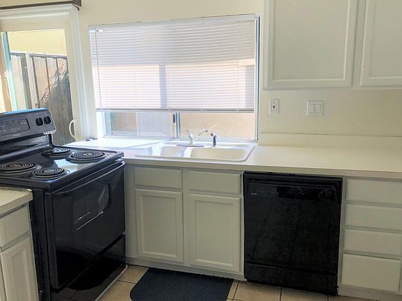 5th image of 3636 Sawtooth Ct