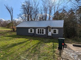 1306 County Route 9, Fulton, NY 13069