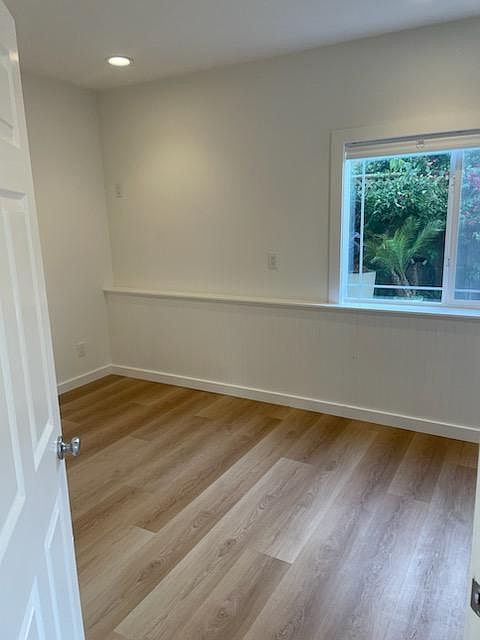 1st image of 408 Kelly Ave