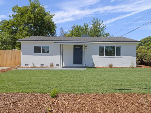1001 12th St, Orange Cove, CA 93646