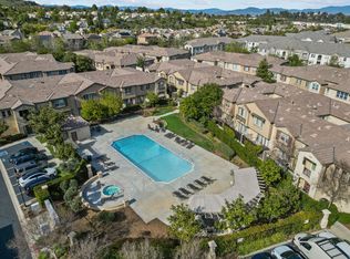 25421 Huxley Dr, Valencia, CA 91381