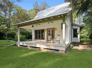 21046 Smith Rd, Covington, LA 70435