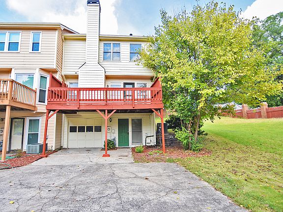 3rd image of 2692 Arbor Glen Pl