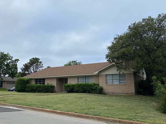 2nd image of 7412 Marlborough Dr W