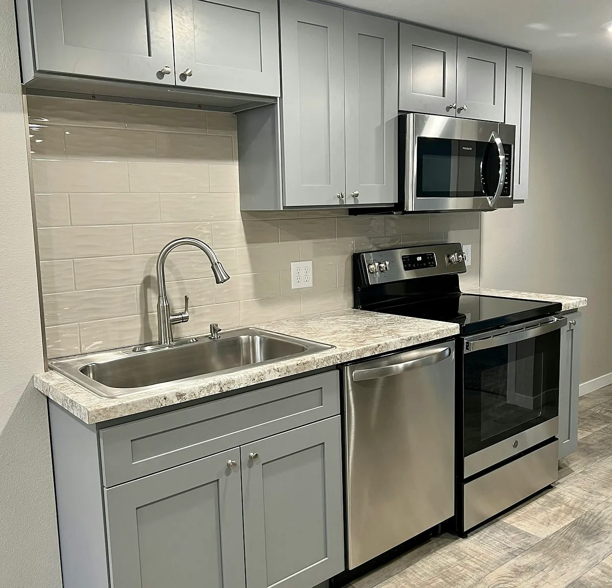 123 Lloyd Street North, Unit 2 — Photo 4