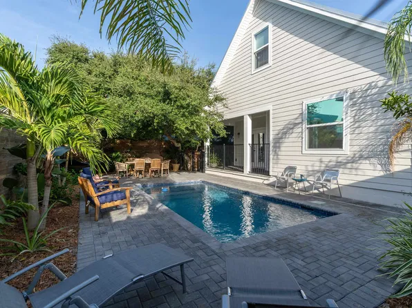 208 15th St, Saint Augustine, FL 32084