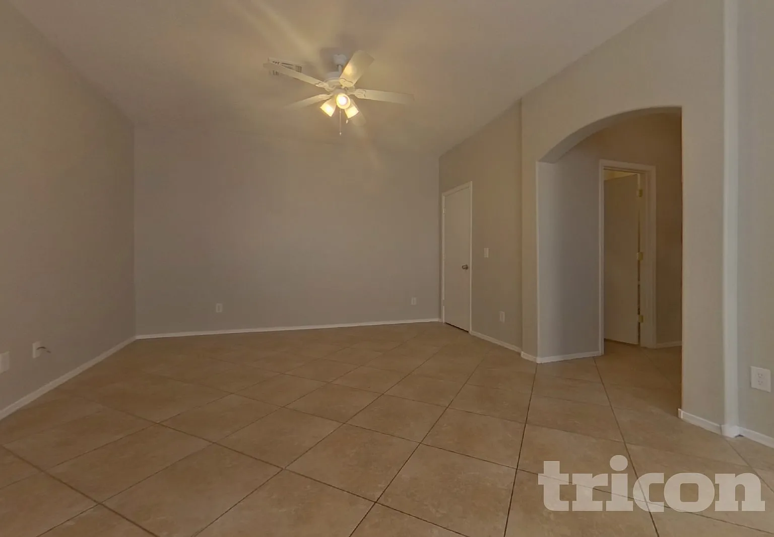10041 W William Street Tolleson AZ — Photo 3