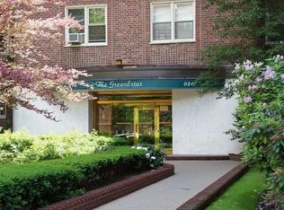 6861 Yellowstone Blvd APT 312, Flushing, NY 11375