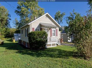 671 Feura Bush Rd, Delmar, NY 12054