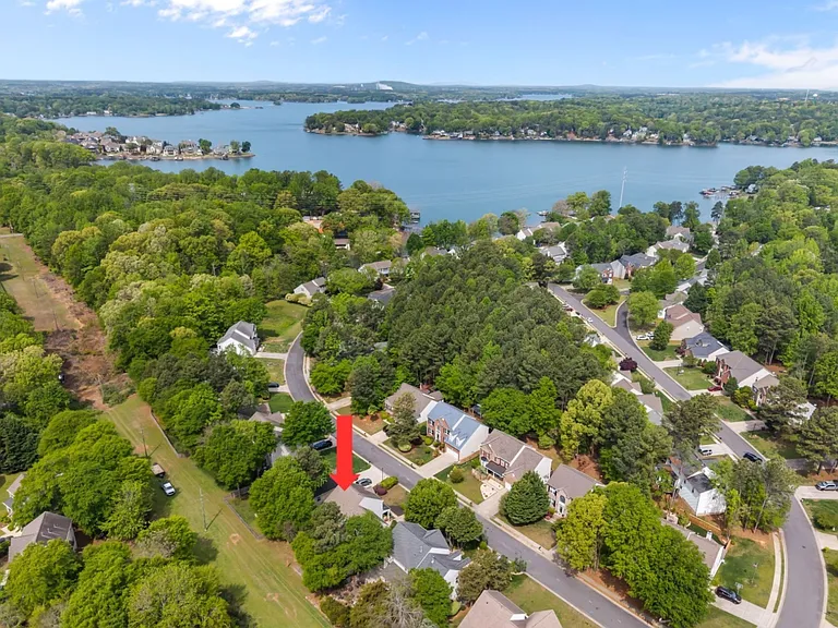 1317 Shimmer Light Cir — Photo 24