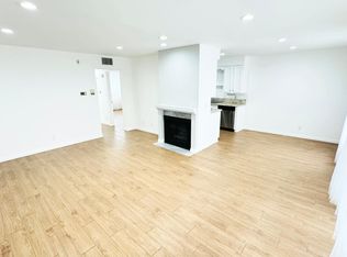 839 N Hayworth Ave APT 102, Los Angeles, CA 90046