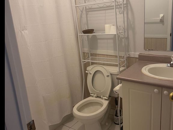 5th image of 27 Wetherburn Dr