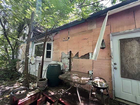 5th image of 502 Manchester Street