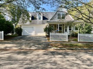 5631 Black Oak Dr, Columbus, IN 47201