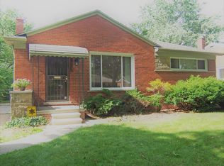 13730 Courtland St, Oak Park, MI 48237