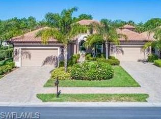 6624 Roma Way, Naples, FL 34113
