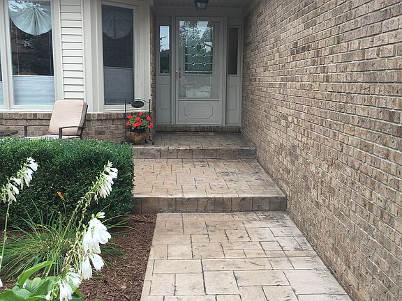 3rd image of 57407 Copper Creek Dr W