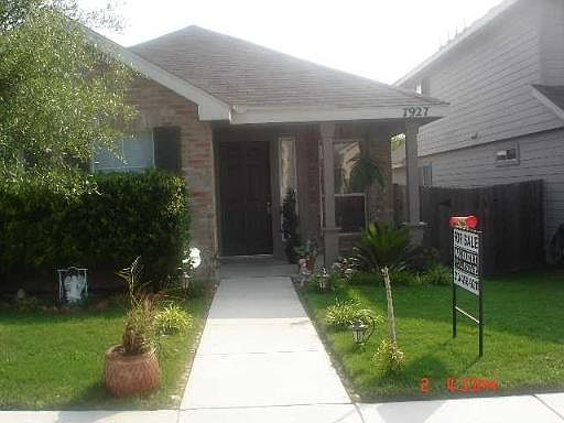 1st image of 7927 WOODCHASE DR
