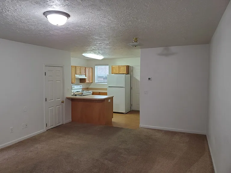 6597 Main St #A — Photo 4
