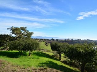 14134 Reservation Rd, Salinas, CA 93908