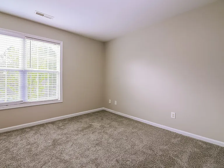 1250 Braemar Highland Dr — Photo 13