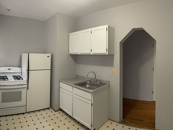 4th image of 1212 W Thorndale Ave APT 6