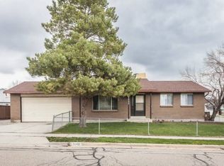 5042 W Cyclamen Way, West Jordan, UT 84081