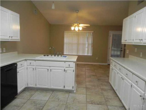 4th image of 6020 Breckenridge Dr