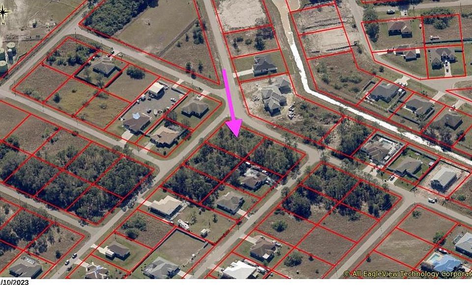 2nd image of 2401 Claude AVE N